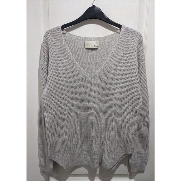 Aritzia Gray V-Neck Sweater - Picture 3 of 8